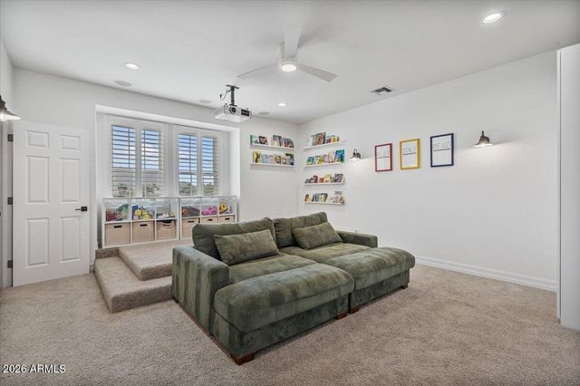 17718 E SAN CARLOS Way, Gilbert, AZ 85298