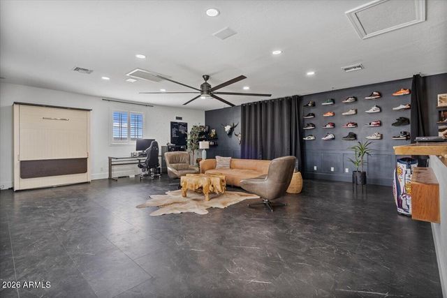17718 E SAN CARLOS Way, Gilbert, AZ 85298