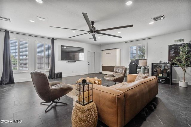 17718 E SAN CARLOS Way, Gilbert, AZ 85298