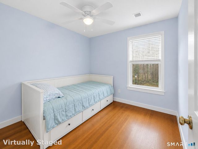 71 S Washington Avenue, East Lyme, CT 06357