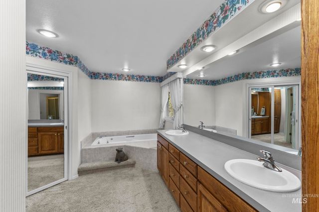 8550 W. Brookview Drive, Boise, ID 83709