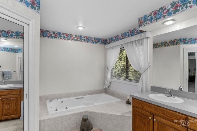 8550 W. Brookview Drive, Boise, ID 83709