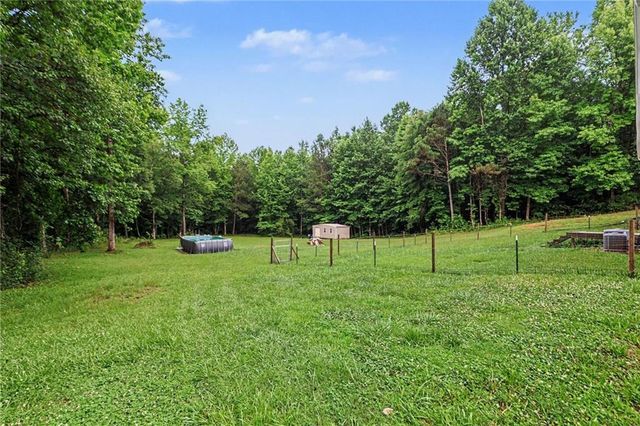 7388 Post Road, Winston, GA 30187