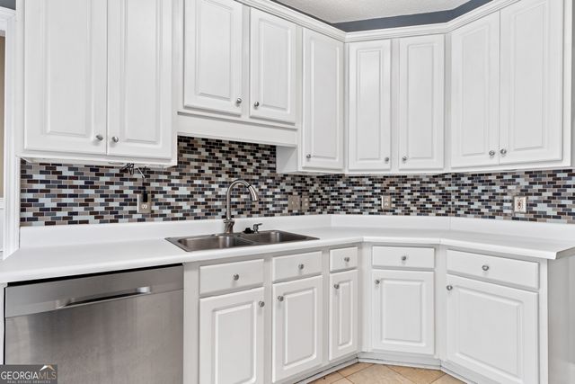 1119 Alma Drive, Macon, GA 31216