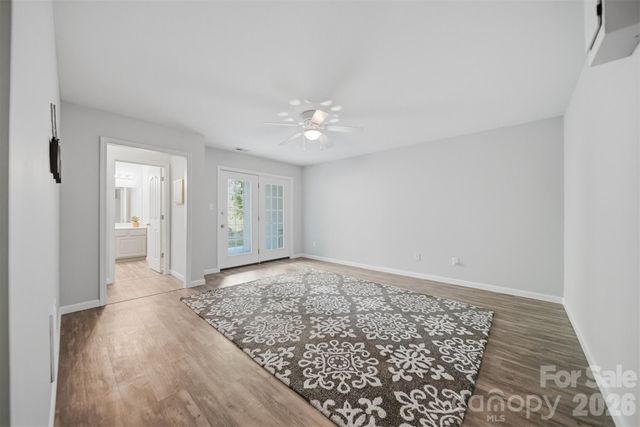 19 Heron Cove Loop B, Hickory, NC 28601