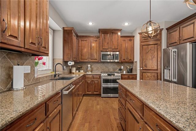 16394 W 171st Terrace, Olathe, KS 66062