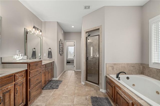 16394 W 171st Terrace, Olathe, KS 66062