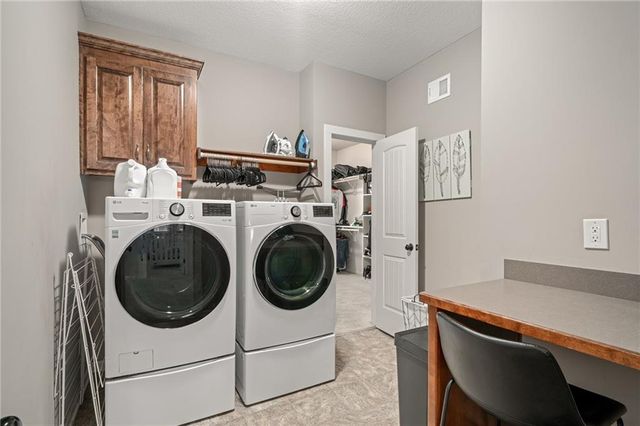 16394 W 171st Terrace, Olathe, KS 66062