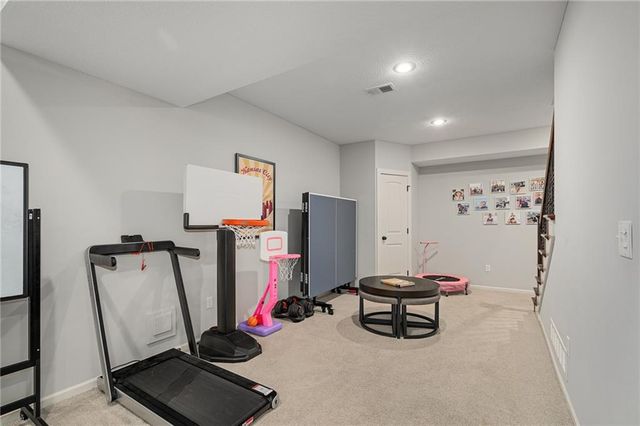 16394 W 171st Terrace, Olathe, KS 66062