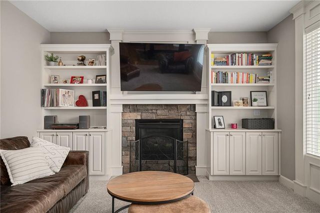 16394 W 171st Terrace, Olathe, KS 66062
