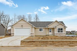 11782 Everett Avenue, Allendale, MI 49401