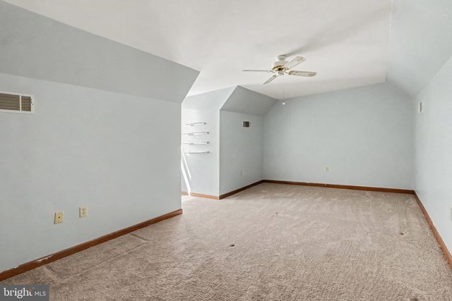 37 GOLDENROD DR, Carlisle, PA 17015