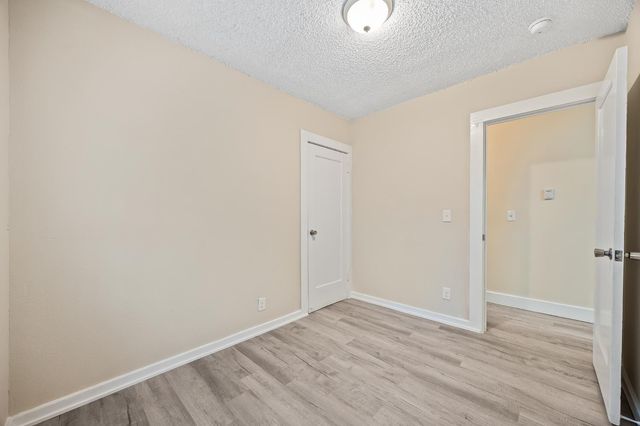 4429 E Thomas Avenue, Fresno, CA 93702