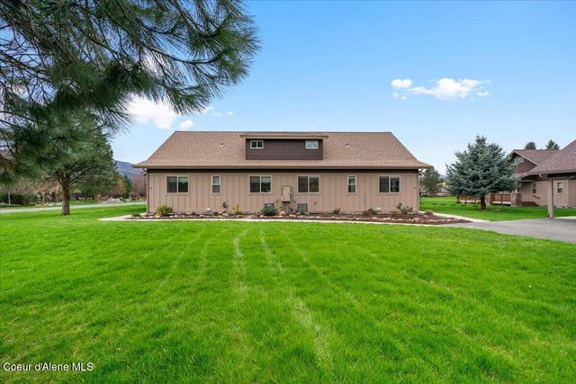 26 Ironwood Dr, Blanchard, ID 83804