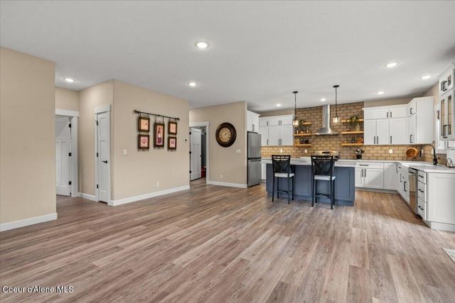 26 Ironwood Dr, Blanchard, ID 83804
