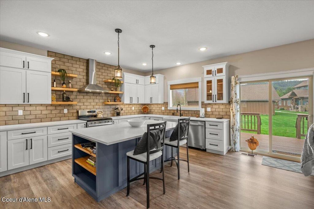 26 Ironwood Dr, Blanchard, ID 83804