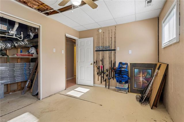 212 Crockett RD, Seaford, VA 23696