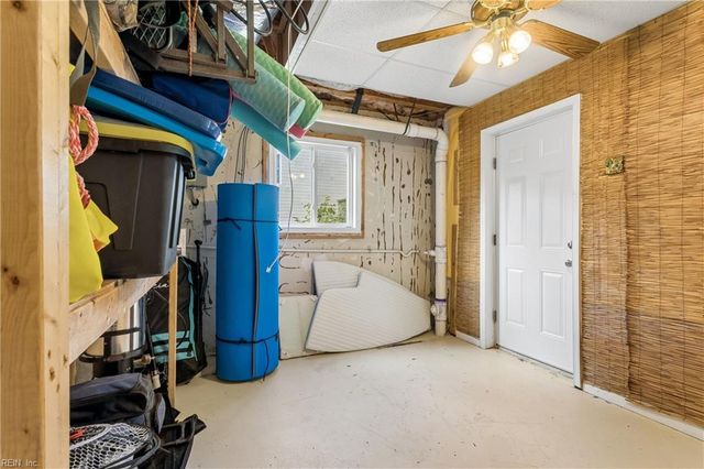 212 Crockett RD, Seaford, VA 23696
