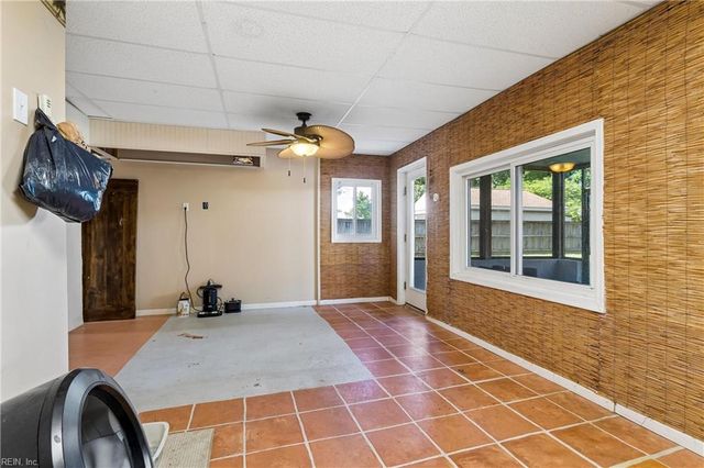 212 Crockett RD, Seaford, VA 23696