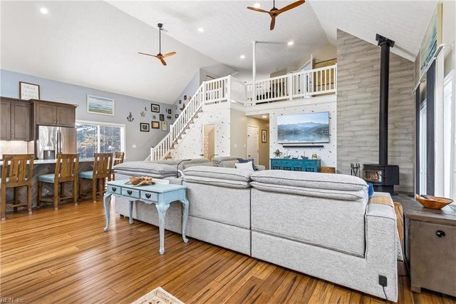 212 Crockett RD, Seaford, VA 23696