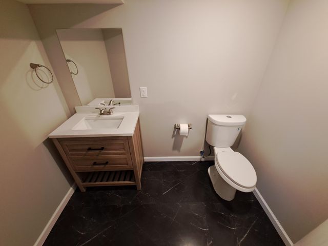 1045 N Vanderburg Street, Gary, IN 46403