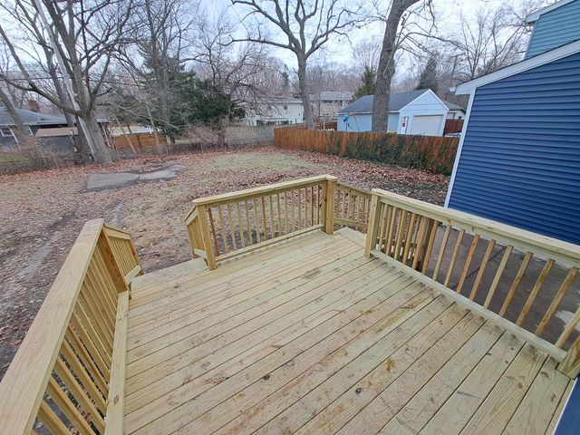 1045 N Vanderburg Street, Gary, IN 46403