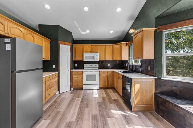 8660 Cut Throat Drive, Billings, MT 59106