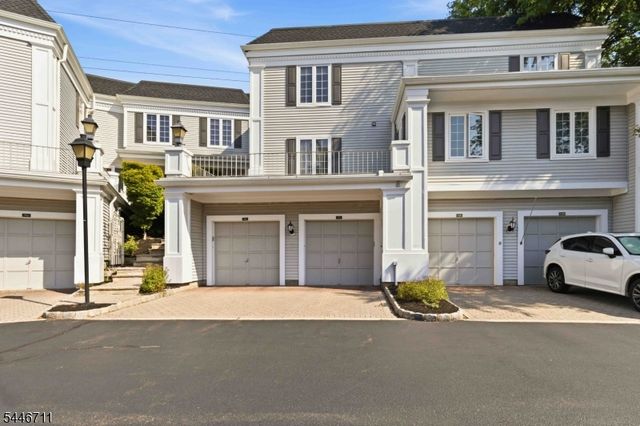 138 Terrace Dr, Chatham Twp., NJ 07928