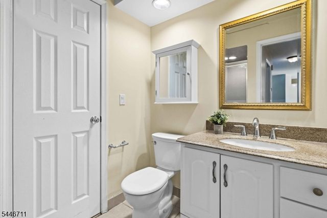 138 Terrace Dr, Chatham Twp., NJ 07928