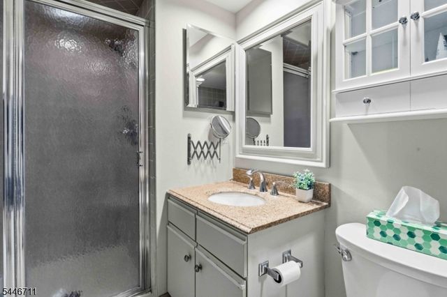 138 Terrace Dr, Chatham Twp., NJ 07928