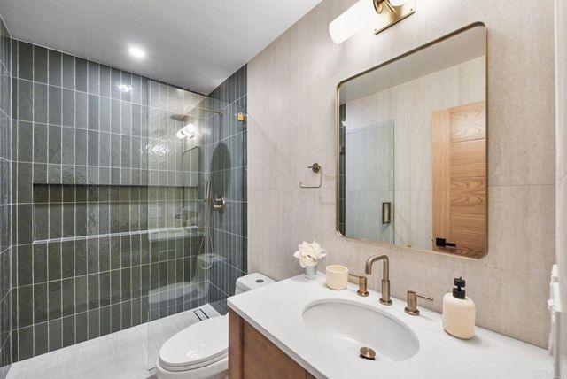 630 Camino Ynez, Solana Beach, CA 92075