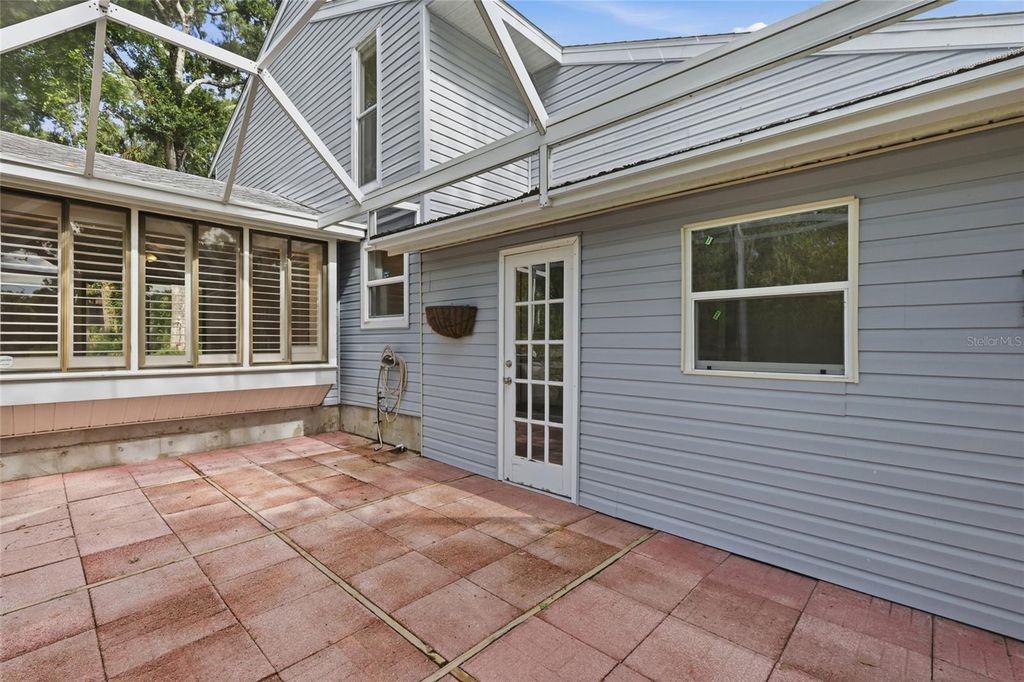 Image 23 of property listing at 3404 62ND STREET E, Bradenton, FL 34208