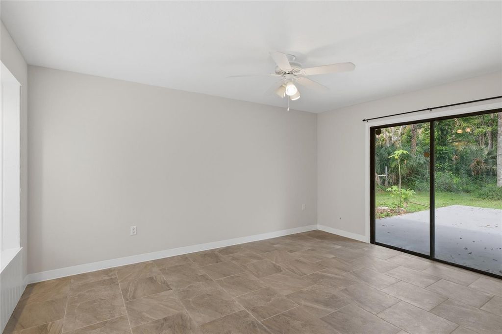 Image 25 of property listing at 3404 62ND STREET E, Bradenton, FL 34208