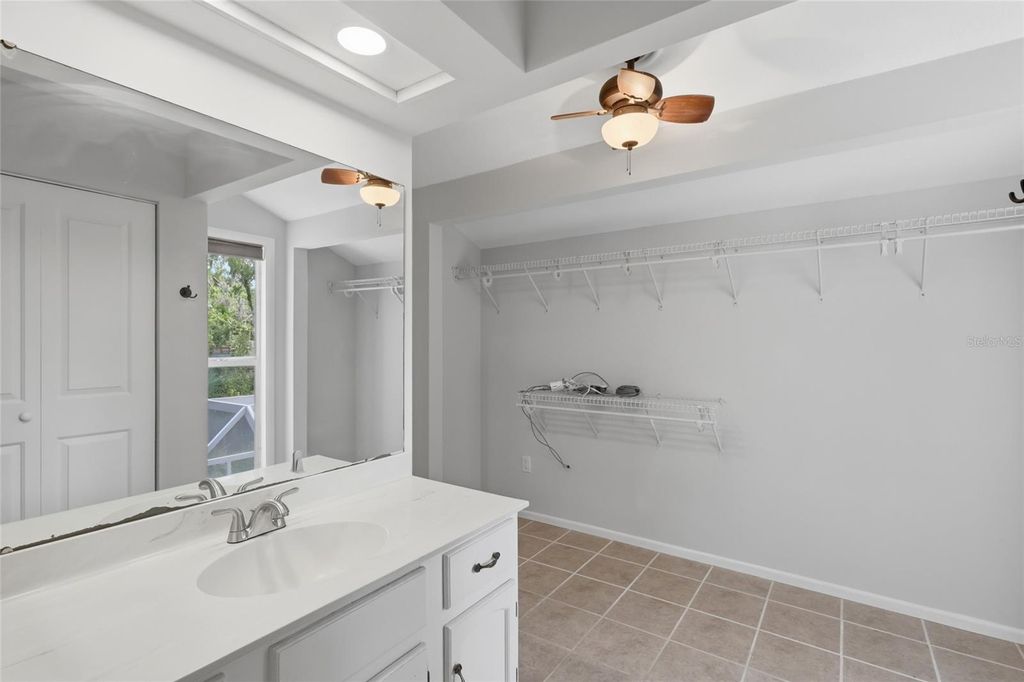 Image 31 of property listing at 3404 62ND STREET E, Bradenton, FL 34208