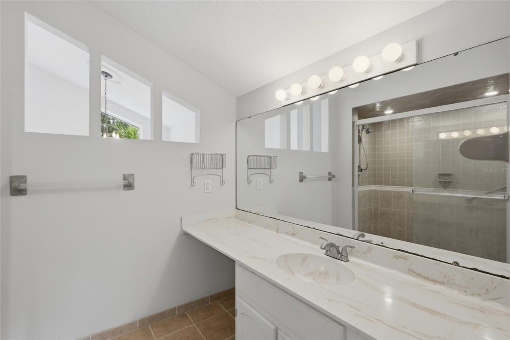 Image 34 of property listing at 3404 62ND STREET E, Bradenton, FL 34208