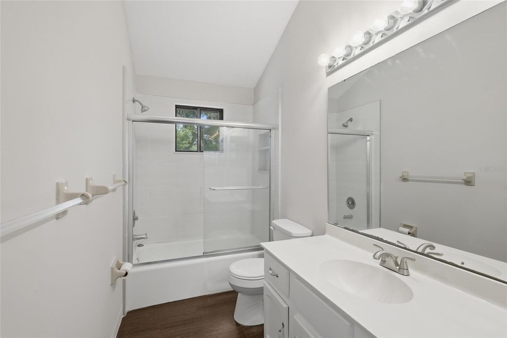 Image 36 of property listing at 3404 62ND STREET E, Bradenton, FL 34208
