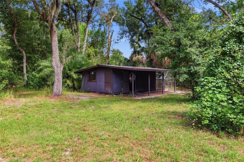 Image 40 of property listing at 3404 62ND STREET E, Bradenton, FL 34208