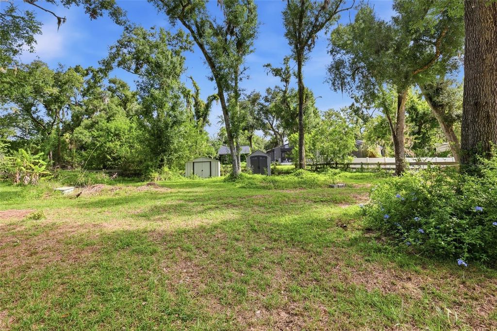 Image 44 of property listing at 3404 62ND STREET E, Bradenton, FL 34208