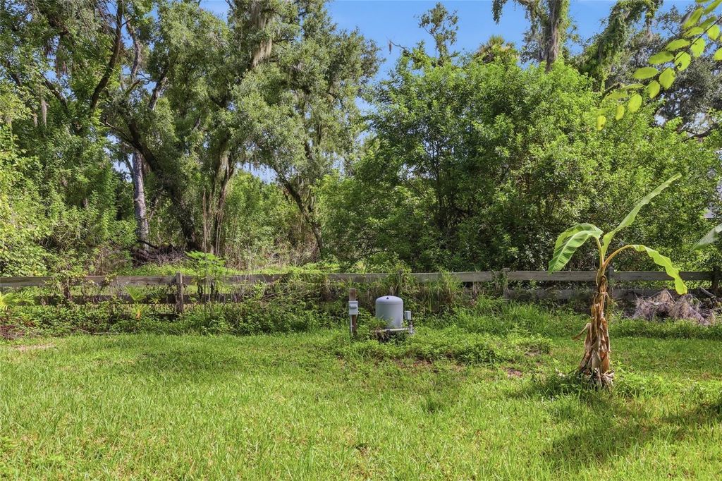 Image 46 of property listing at 3404 62ND STREET E, Bradenton, FL 34208