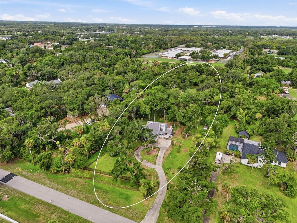 Image 52 of property listing at 3404 62ND STREET E, Bradenton, FL 34208
