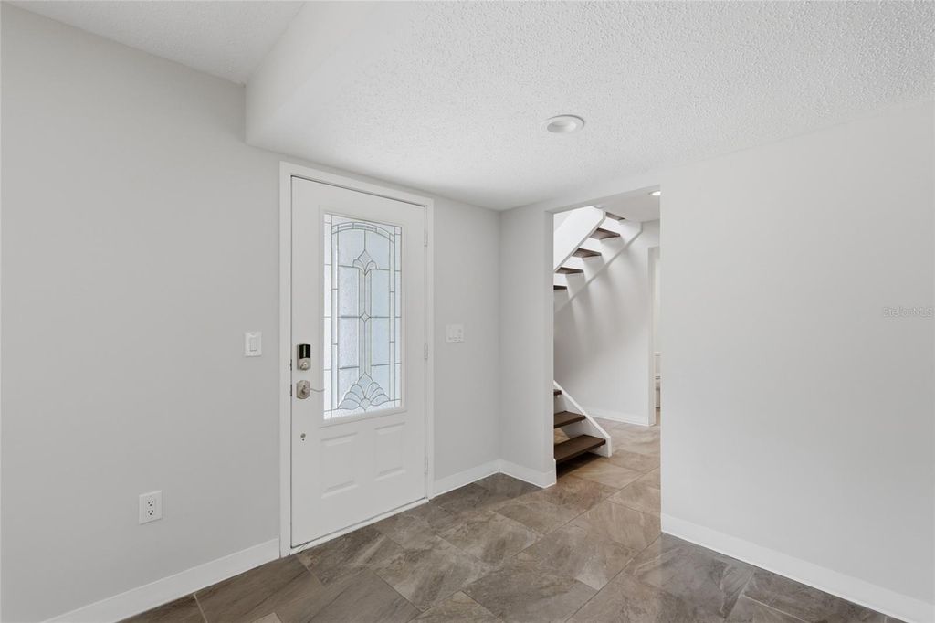 Image 7 of property listing at 3404 62ND STREET E, Bradenton, FL 34208