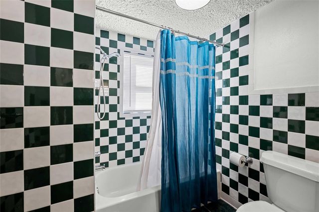 1210 GLADYS AVENUE, Lakeland, FL 33805