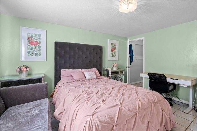 1210 GLADYS AVENUE, Lakeland, FL 33805