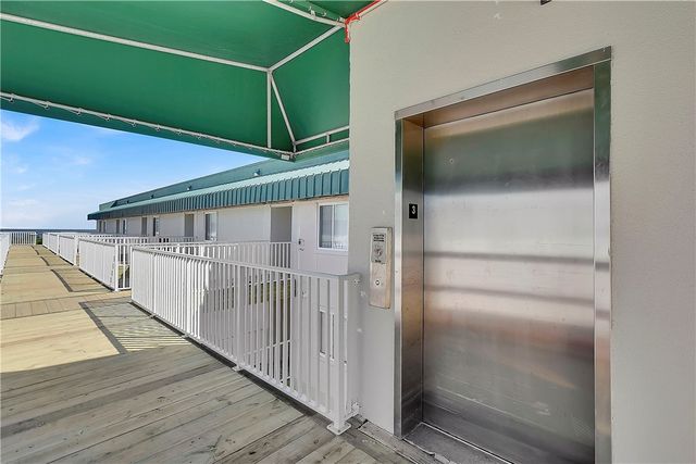 1524 Wood Ave 303, St Simons Island, GA 31522