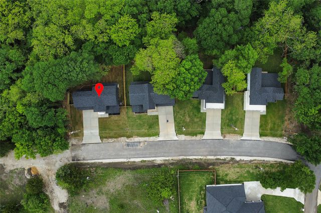 111 Lakeshore Lane, Glenn Heights, TX 75154