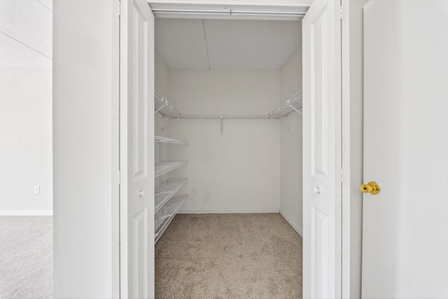 14 Heron St 208, Boston, MA 02132