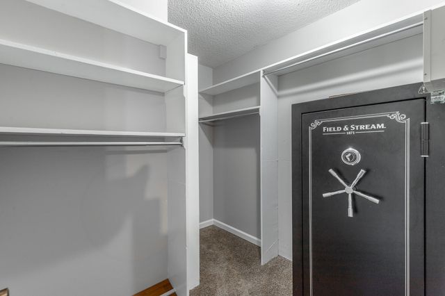 9208 Magic Mountain Drive, Chattanooga, TN 37421