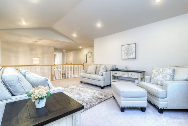 1525 SE Valley View Terrace, College Place, WA 99324