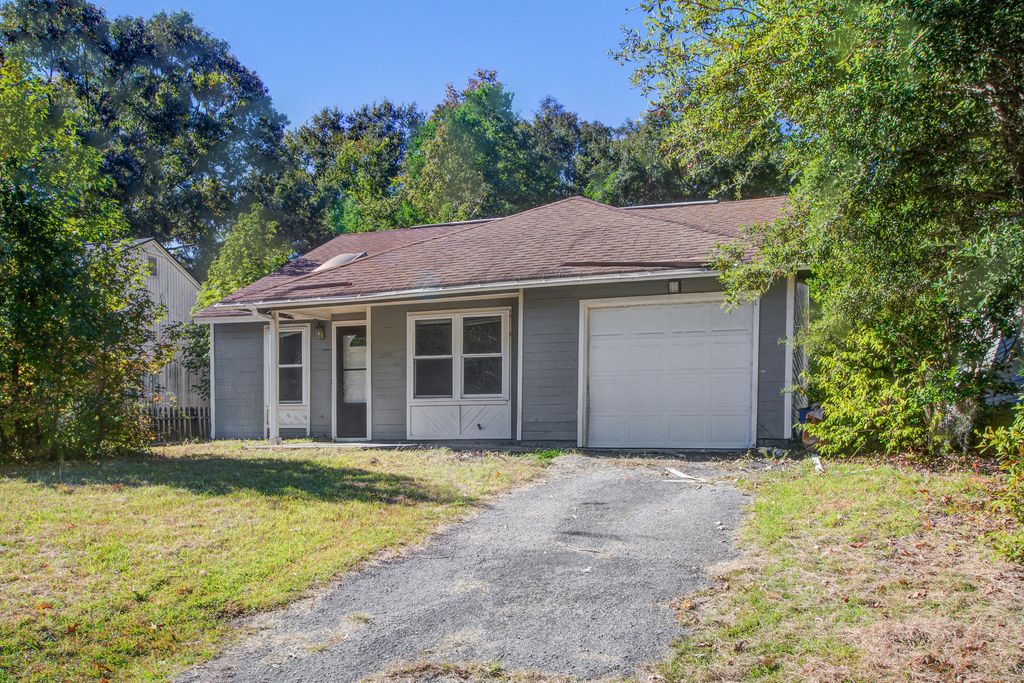 108 Mickler Drive, Ladson, SC 29456