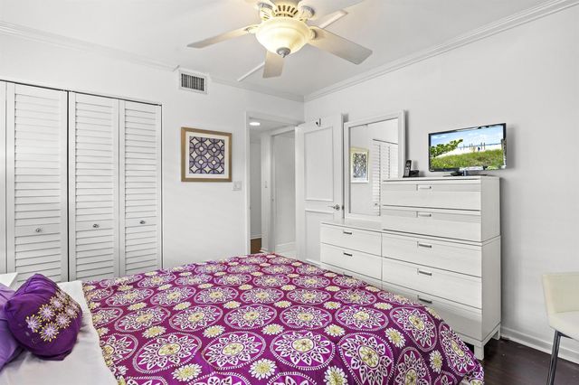 7146 Huntington Lane 105, Delray Beach, FL 33446